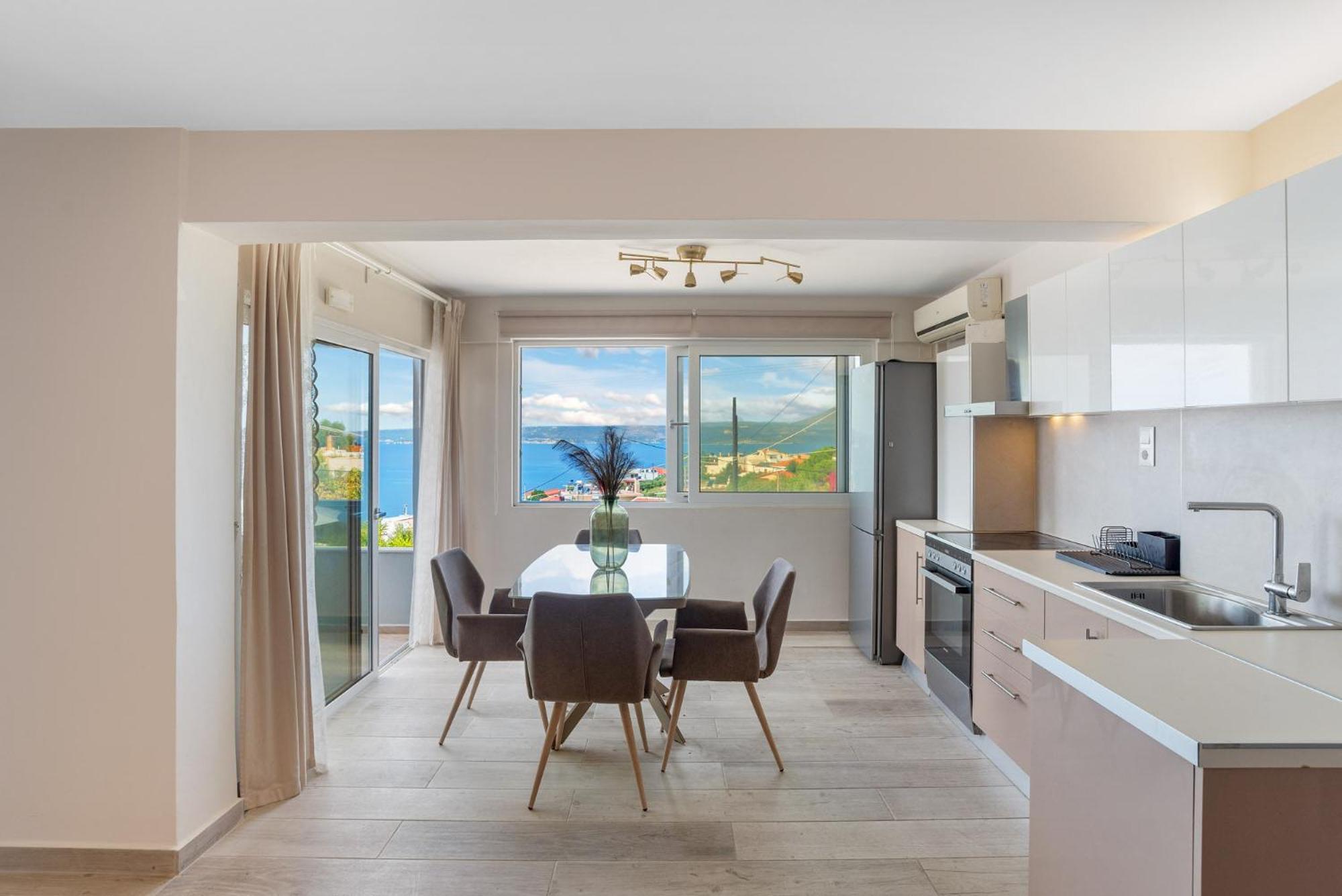 Amazing View Villa-mathaios In -by Apokornas