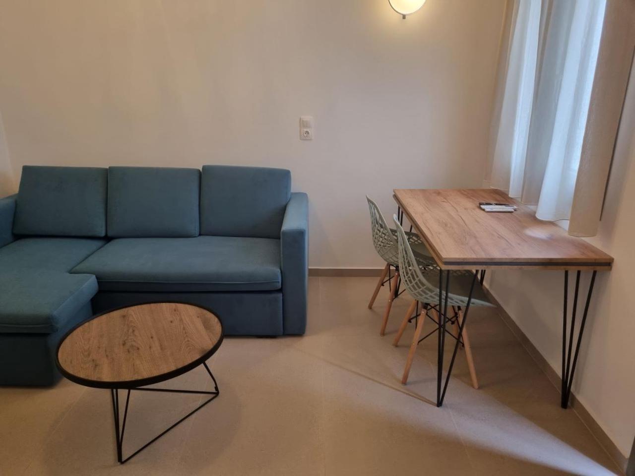 Achilli Apartment