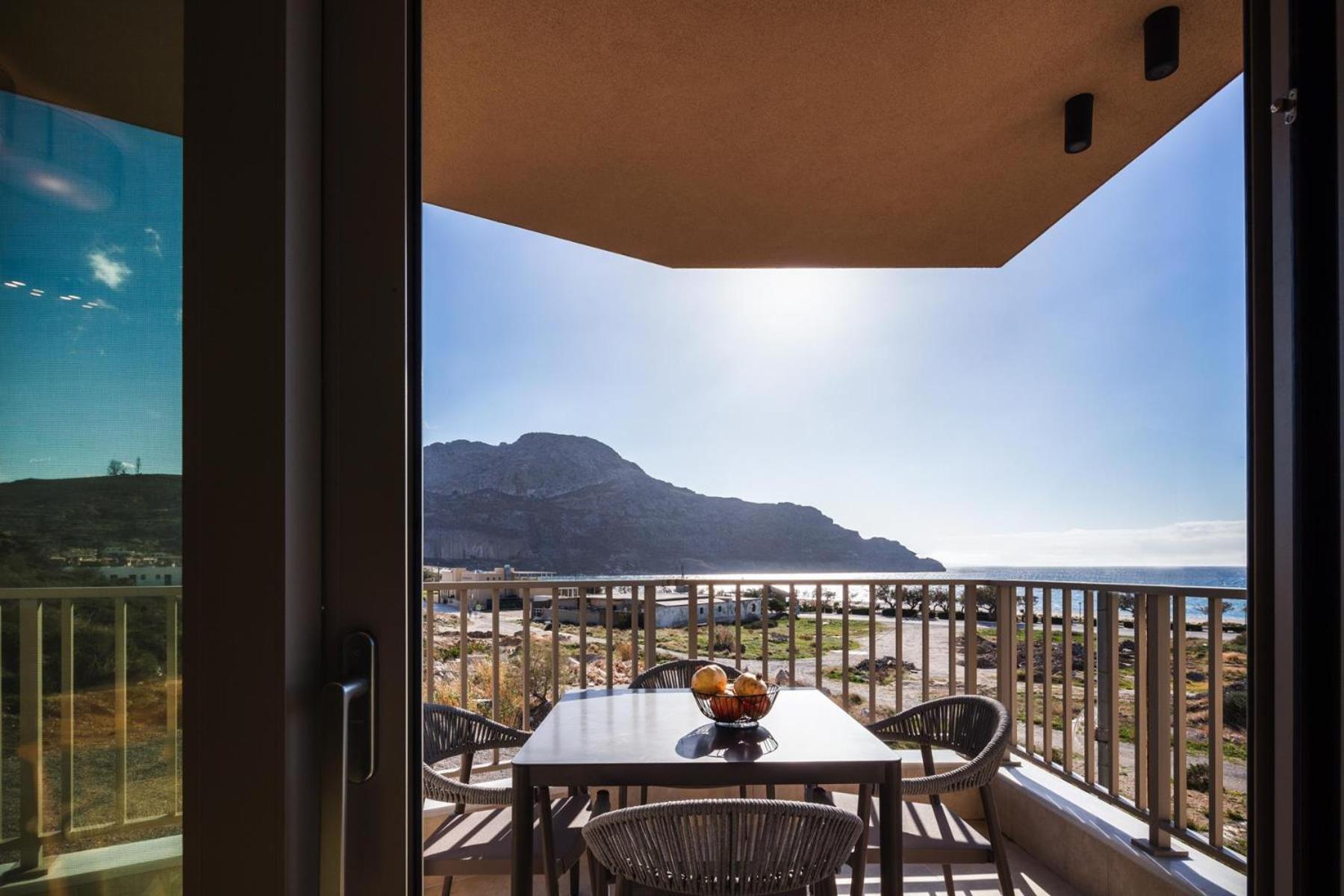 Apartment Ririka Living, New Feel-at-home Luxury *