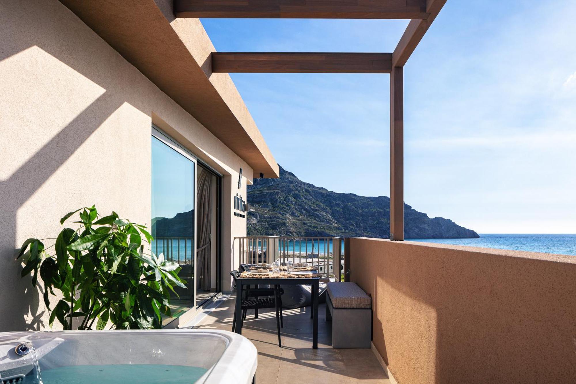 Ririka Living, New Feel-at-home Luxury Apartment