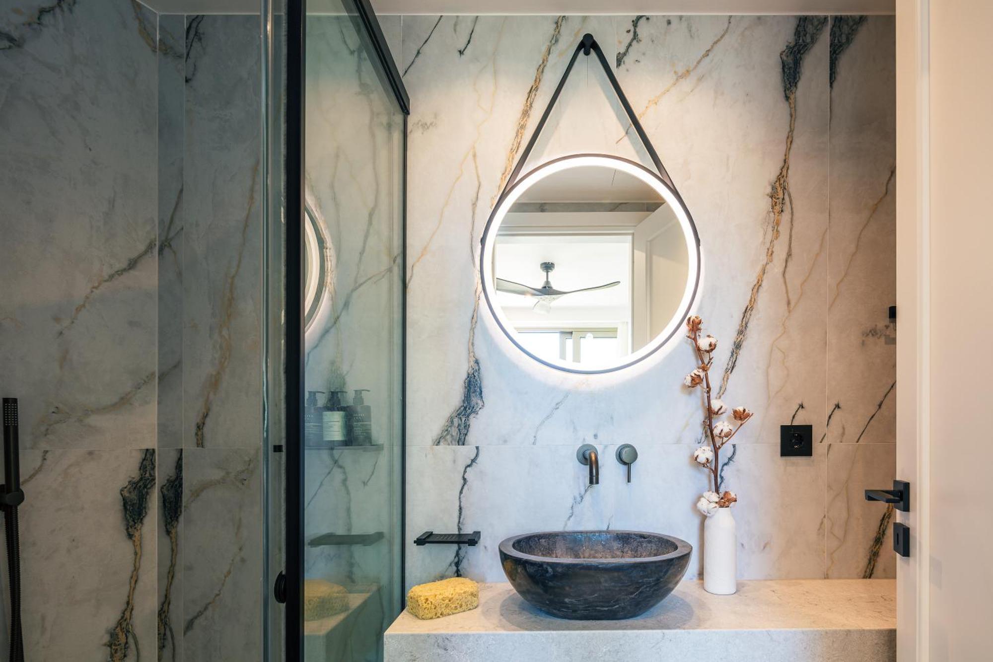 Ririka Living, New Feel-at-home Luxury Apartment *