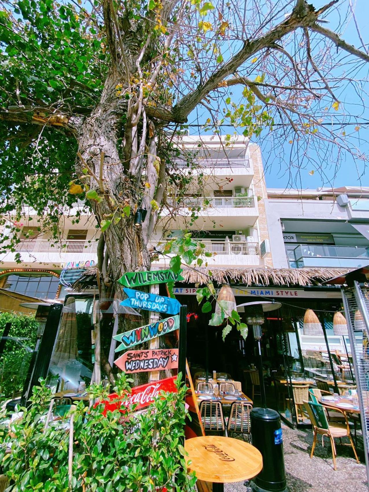 Glyfada Apartment