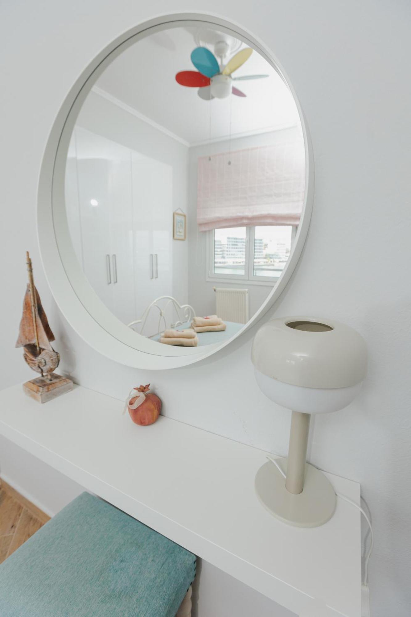 Apartment Debbies δίπλα στο νερό #2 ! *