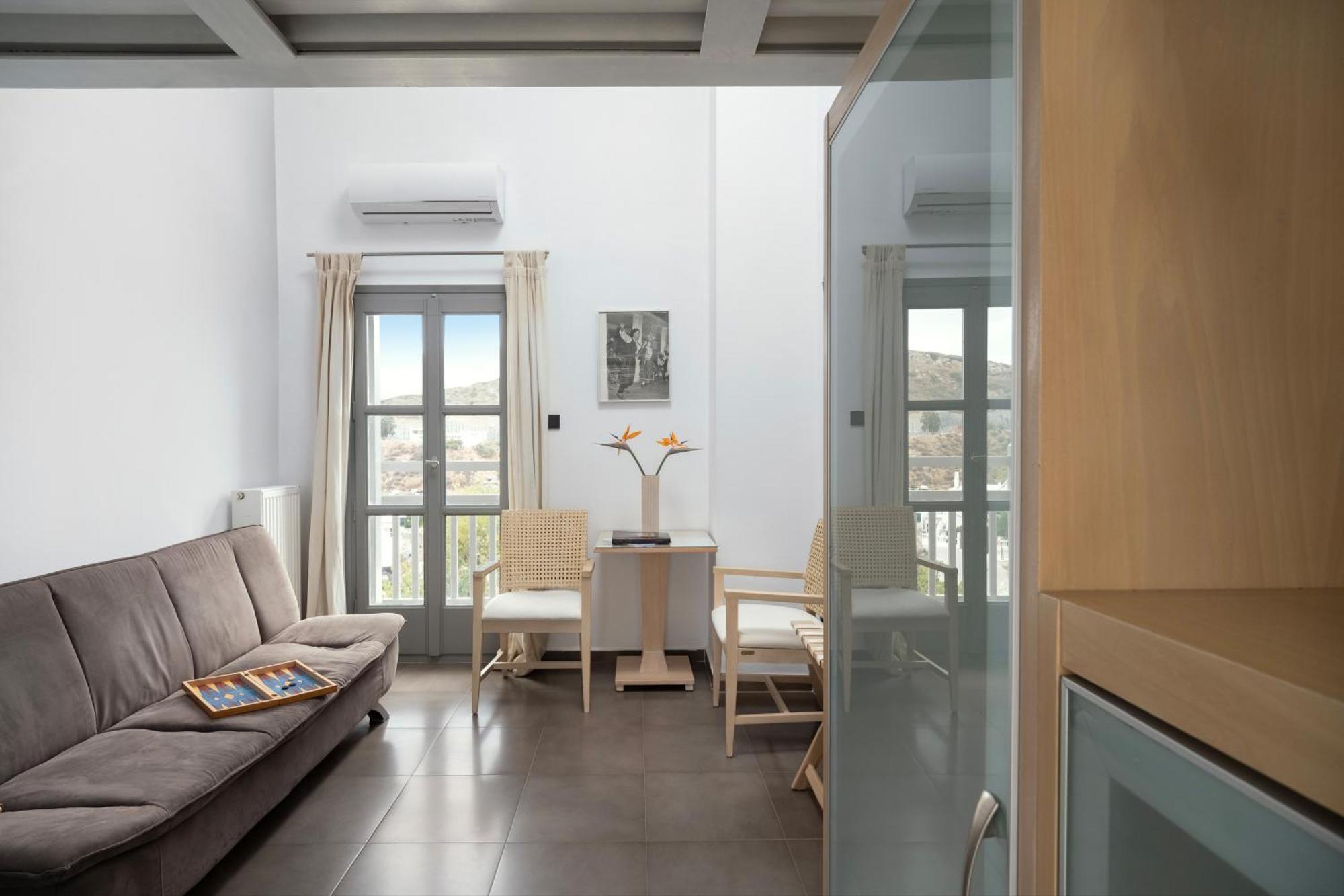 Hotel Nefeli 4*