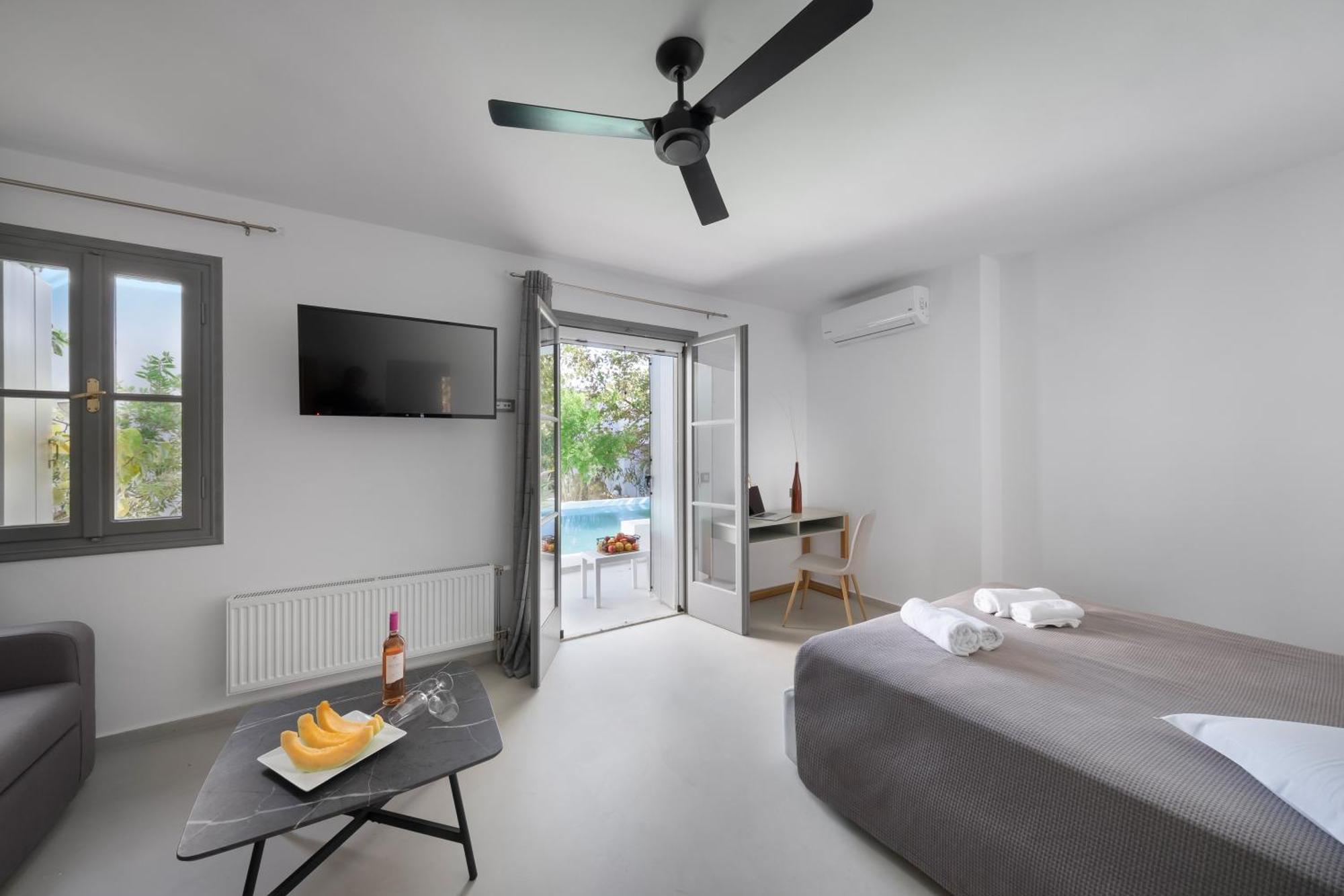 Hotel Nefeli 4*