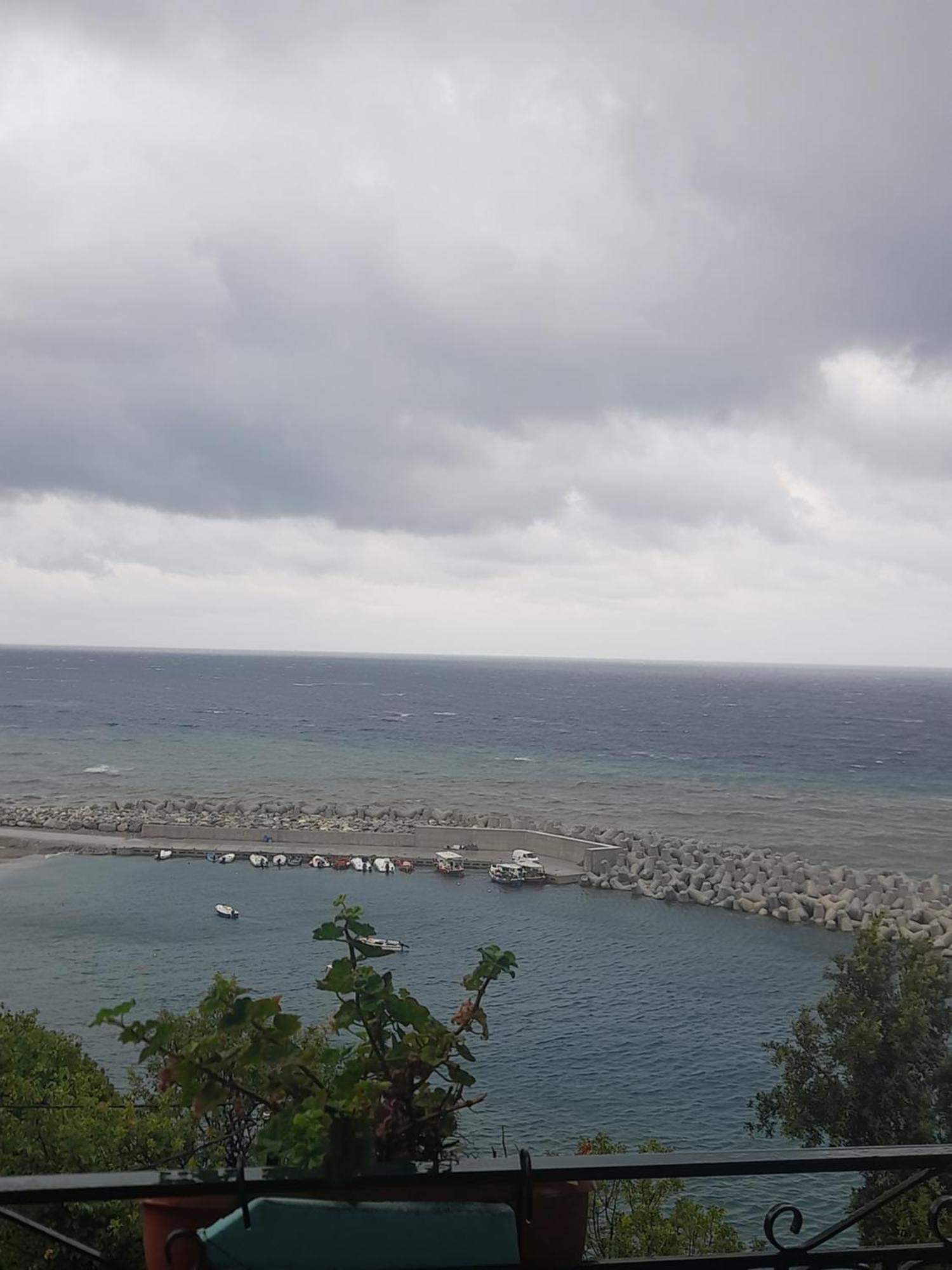 To Limanaki 3* Chorefton