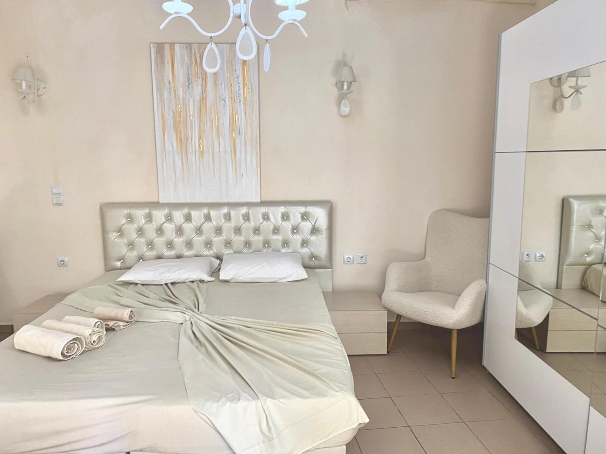 Sotiris Superior 2*