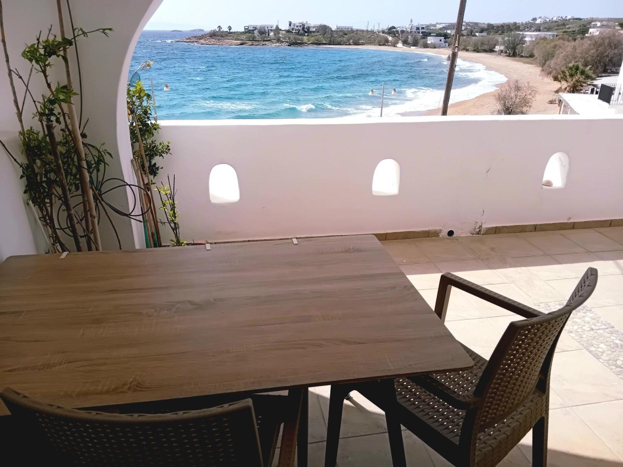 Logaras Seaview Apartment