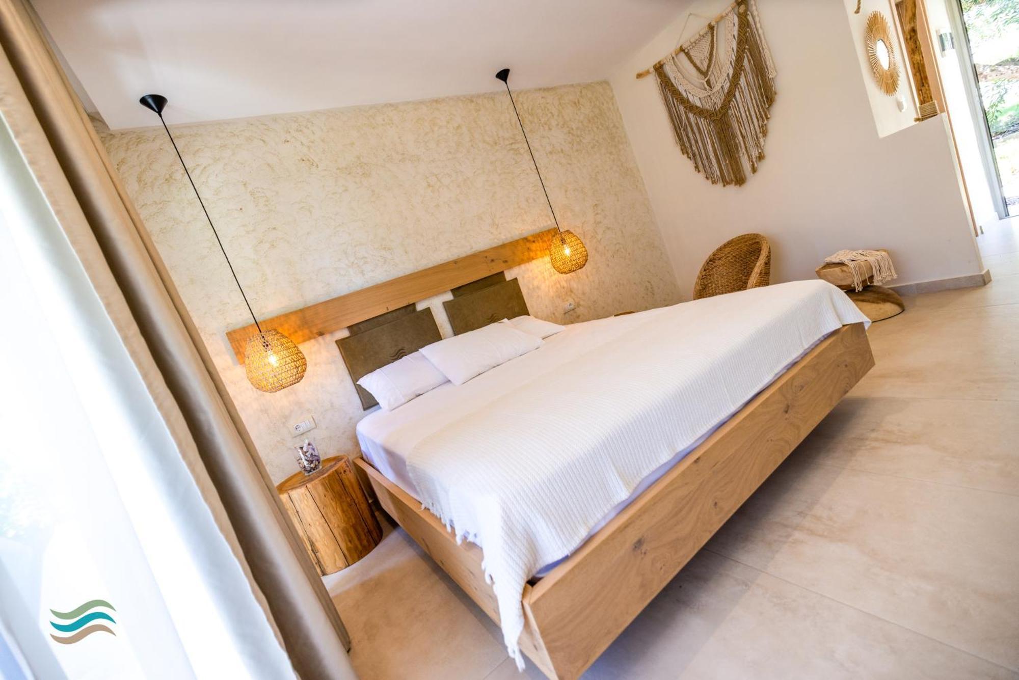 Hotel Seaside Plataria