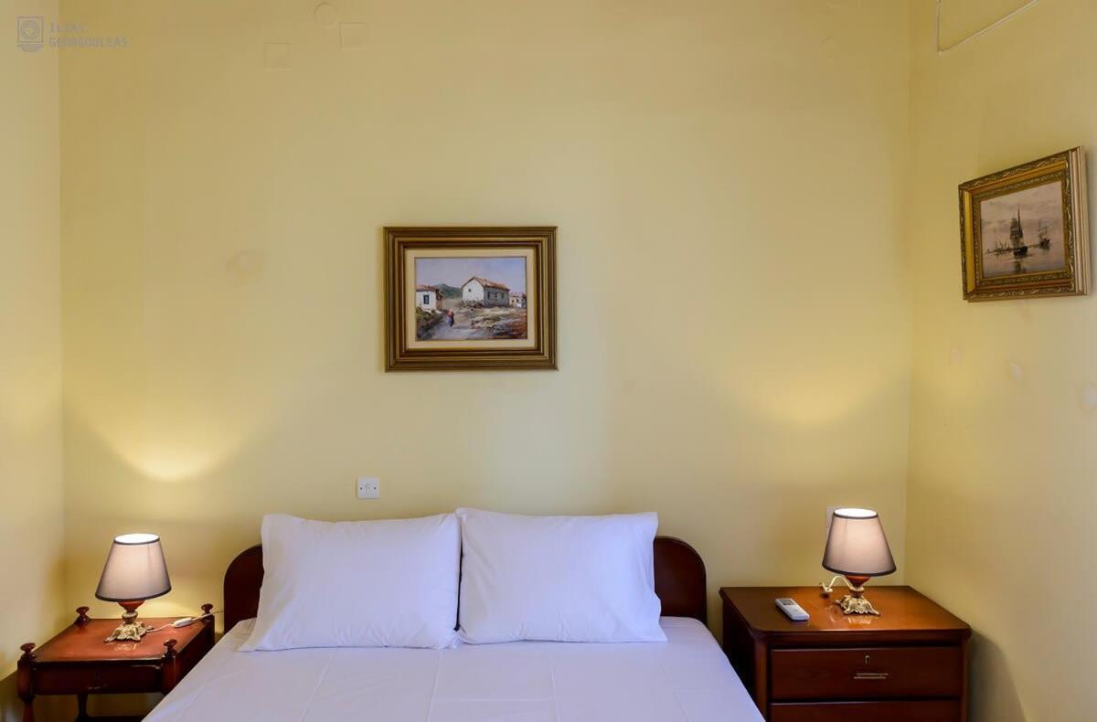 Holiday home Waveside Sanctuary - Luxurious Seastone