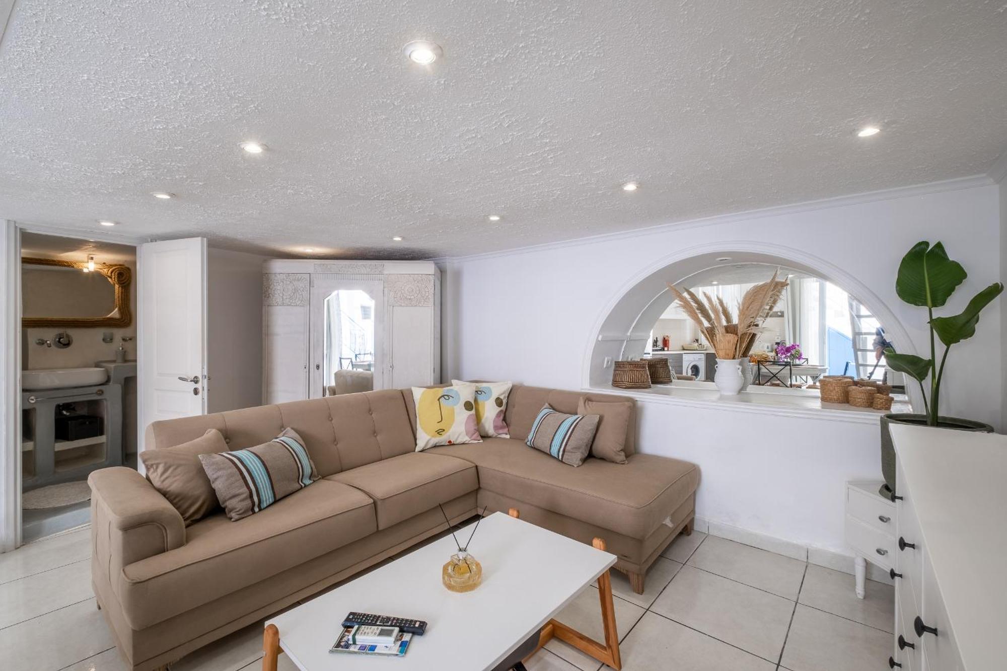 Homebase Apartment *