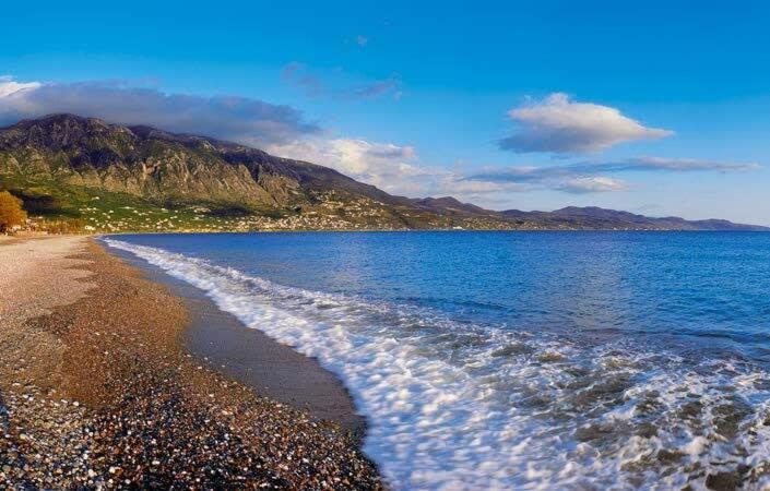Holiday home Cozy Flat On The Main Square, 10min To The Sea Kalamata