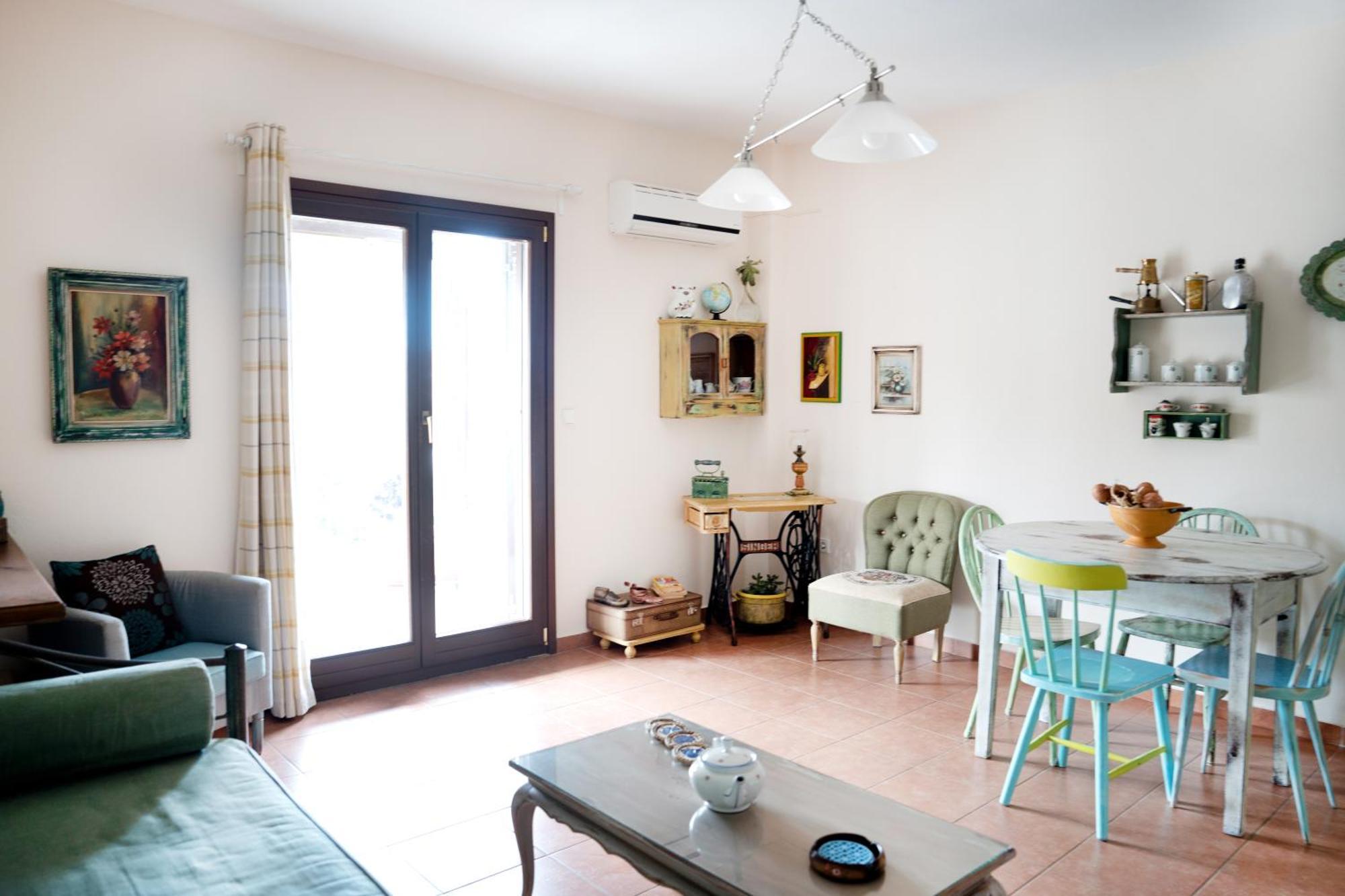 Holiday home Artistic 2 Afytos