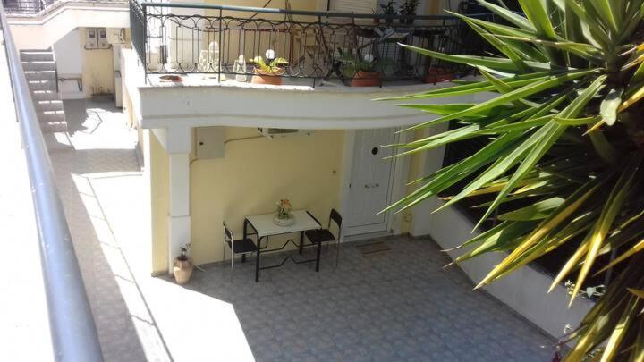 Apartment ανεξάρτητο κοντά στο κέντρο της πάτρας. *