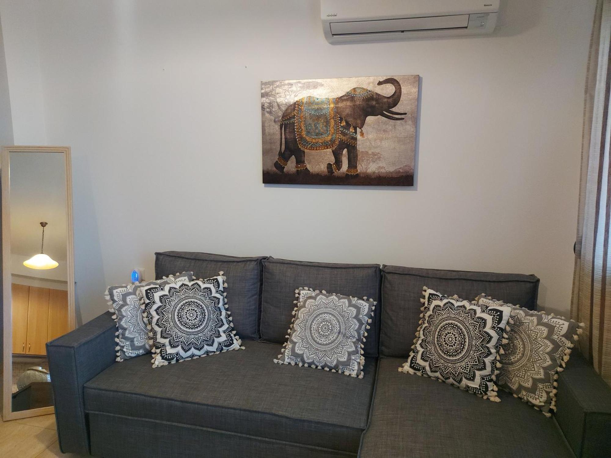 Aktaion Apartment