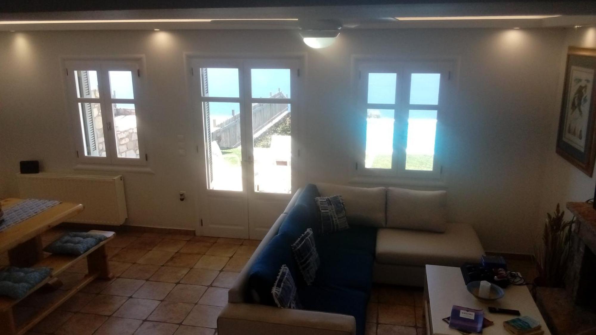 Princess Of Blue Eagles Retreat Villa Skaloma