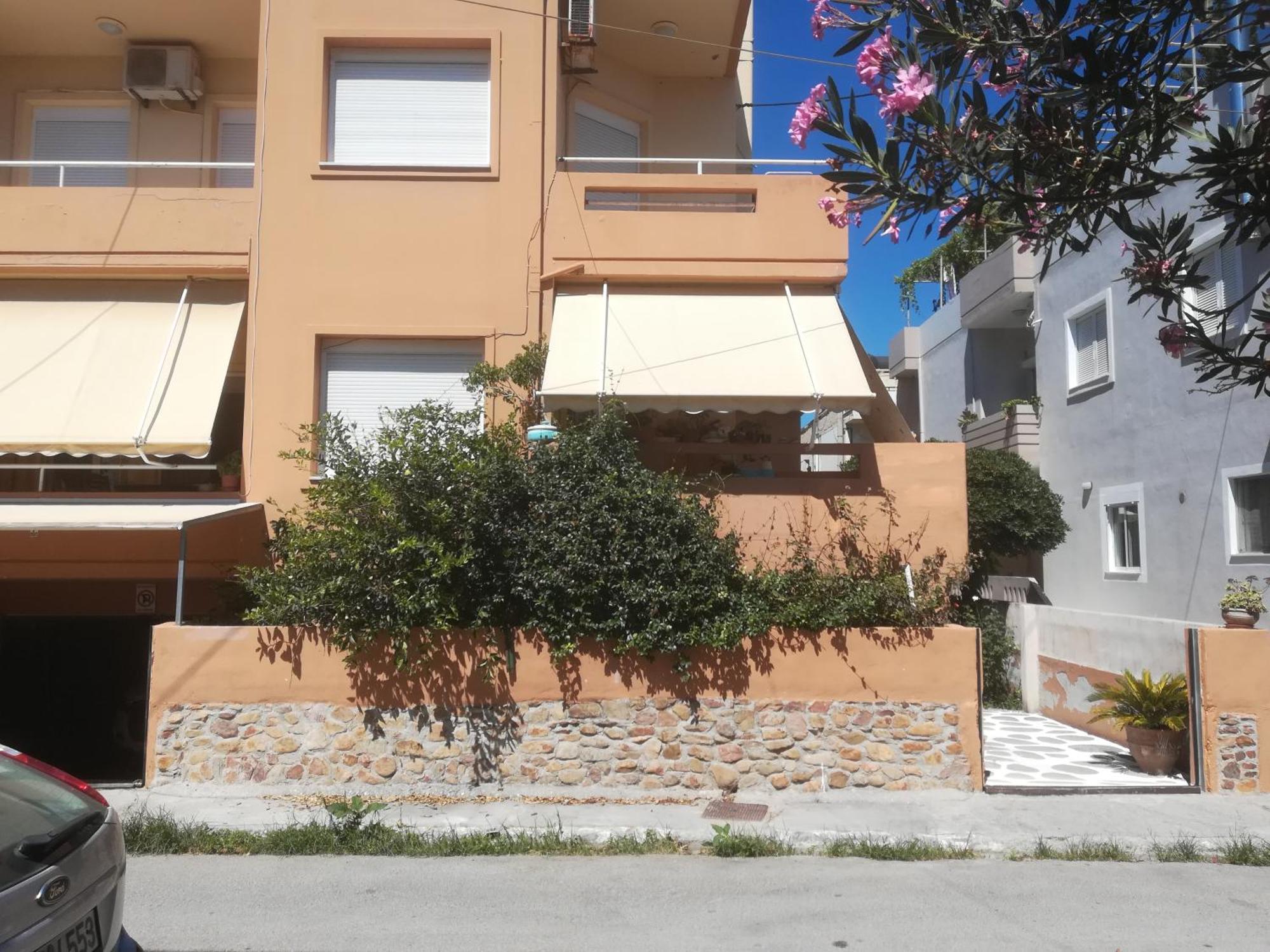 Frezia House Apartment Kalamaki (Chania)