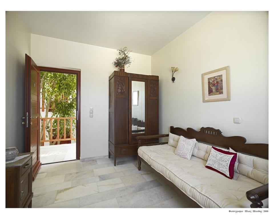 Chateau Zevgoli 2*