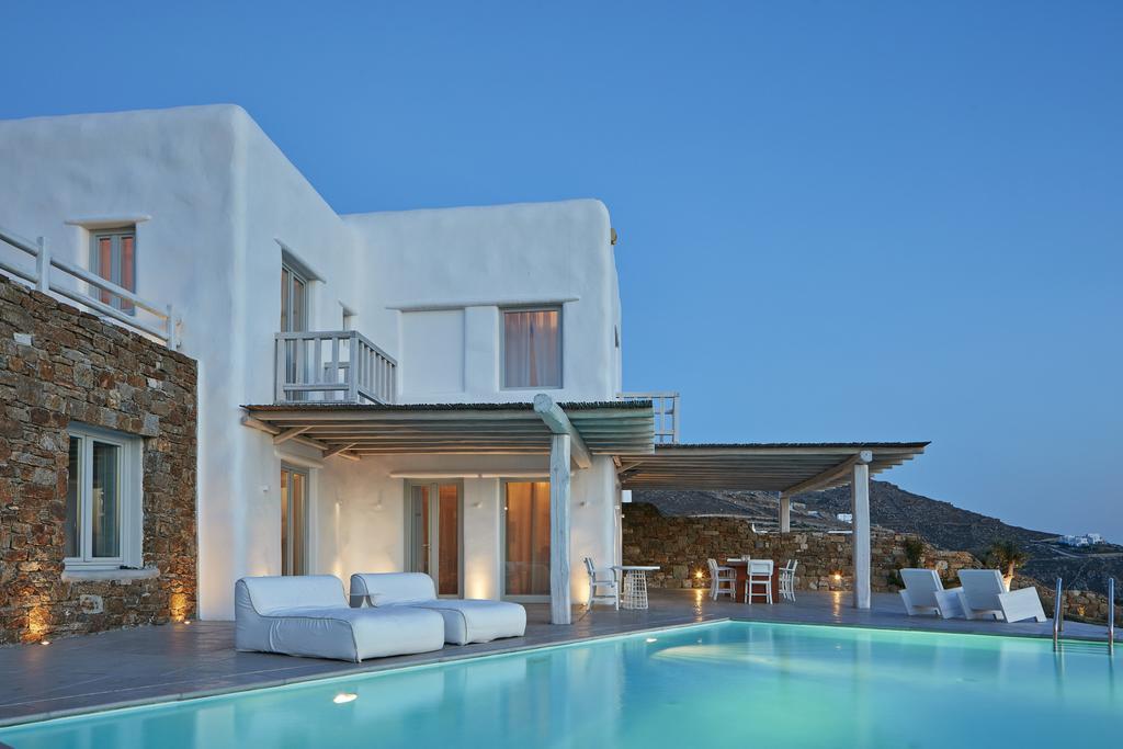 Villa Ammos *