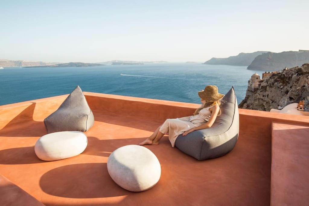 Terracotta Cave House *