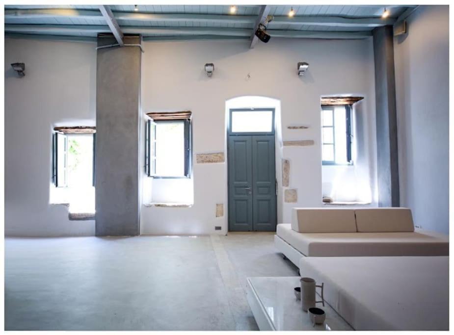 La Galerie - Art House Parikia * Parikia (Paros)