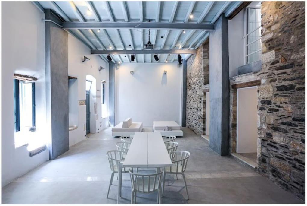 La Galerie - Art House Parikia Holiday home Parikia (Paros)