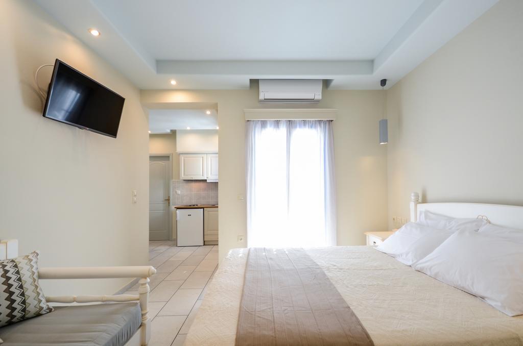Vasilikos Aparthotel 3*