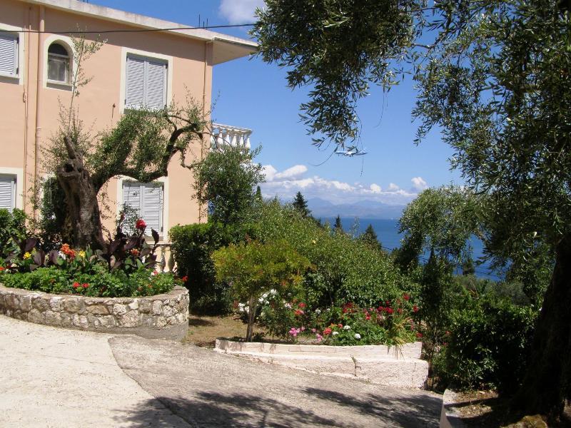 Apostolos & Eleni Family Apartment *