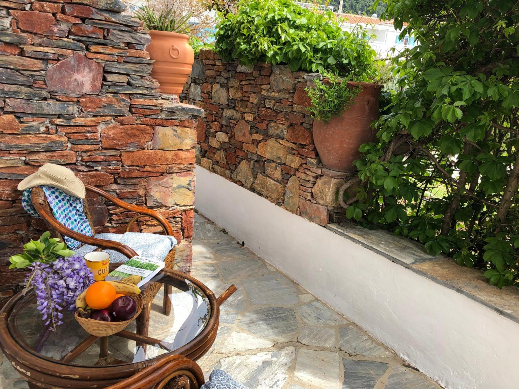 Del Sol S * Skopelos Town