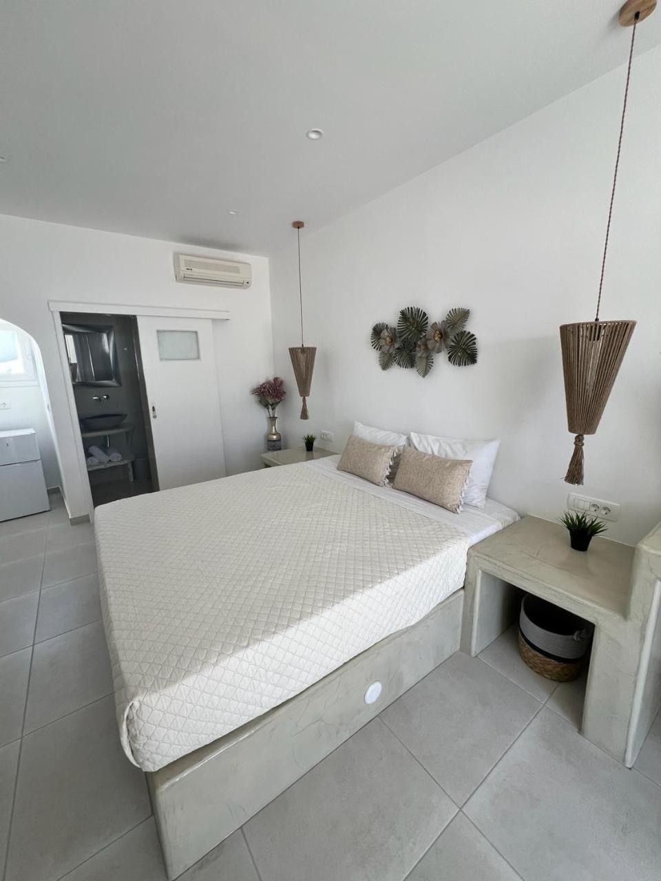 Vinas Place Center 2* Fira (Santorini)