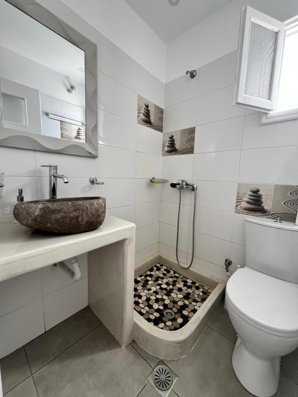 Vinas Place Center 2* Fira (Santorini)
