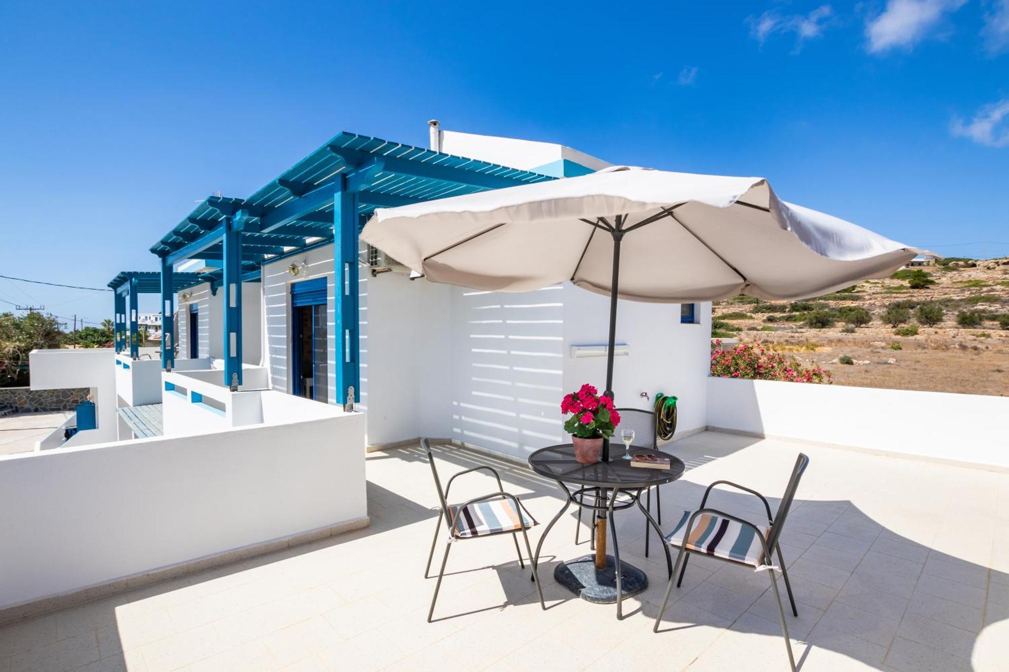 Corali Aparthotel Lefkos (Karpathos)