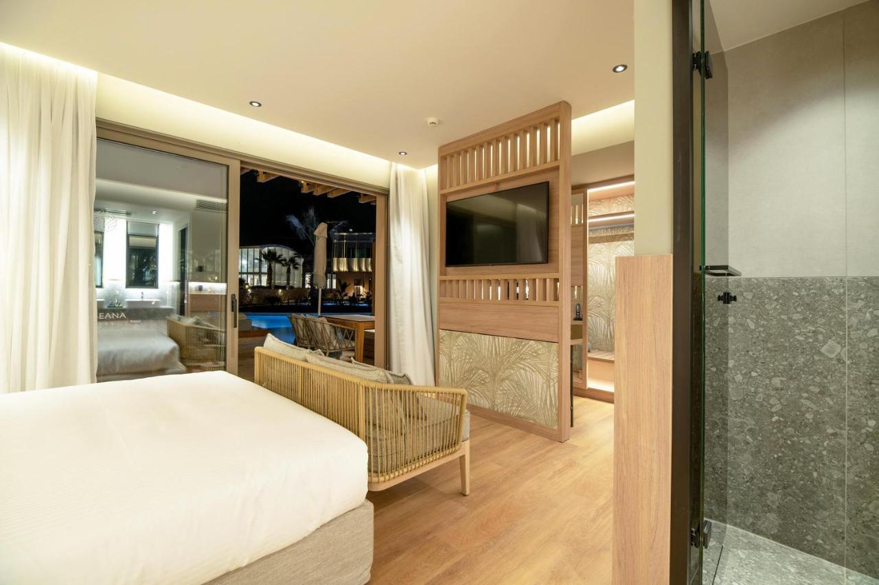 Senseana Sea Side & Aquadventure Hotel 5*
