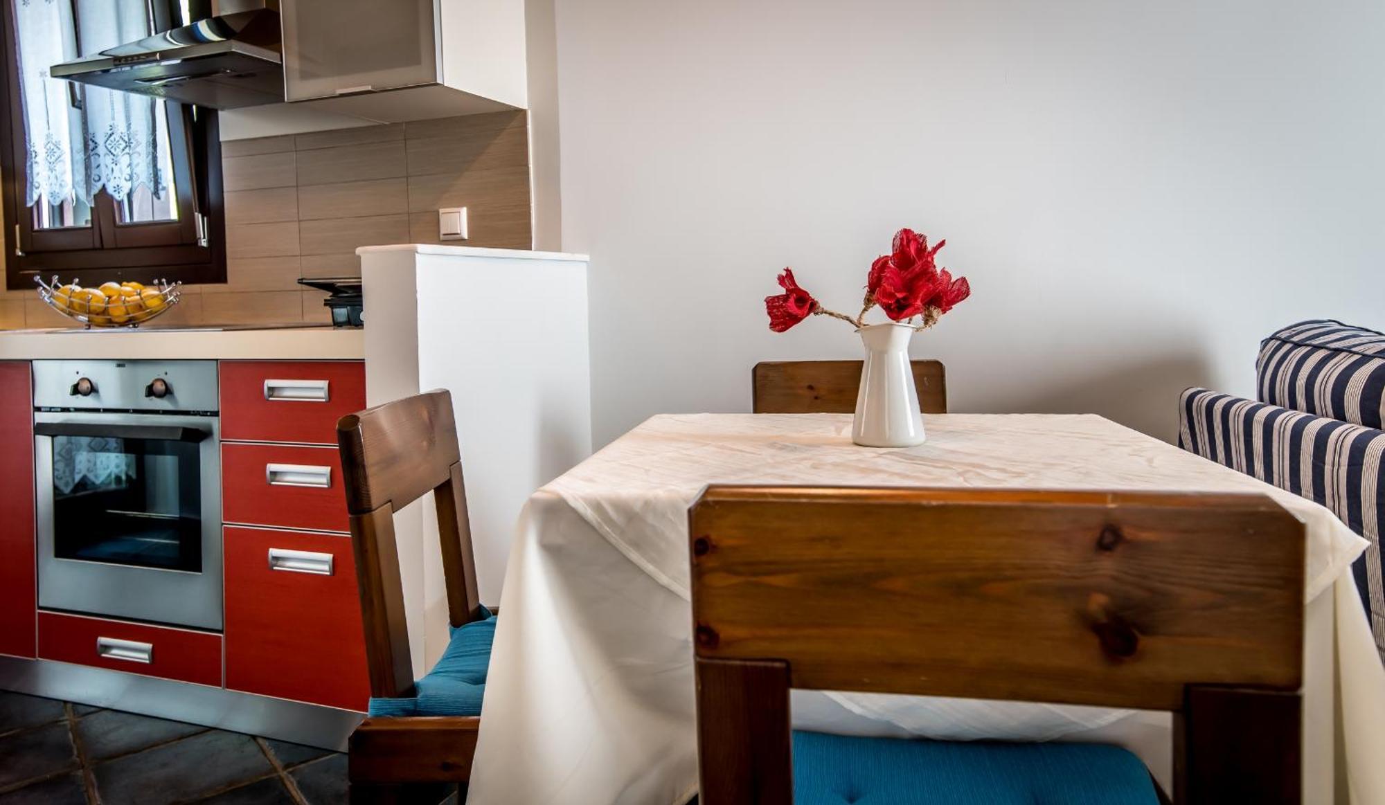 Nymfes Apartment *