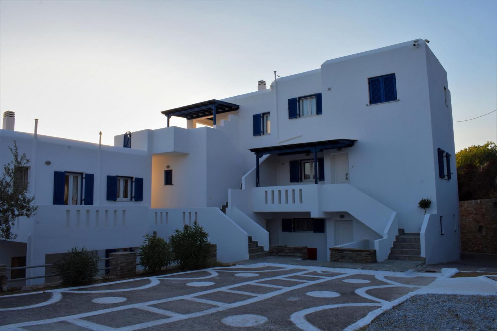Maniati * Agios Petros (Andros)