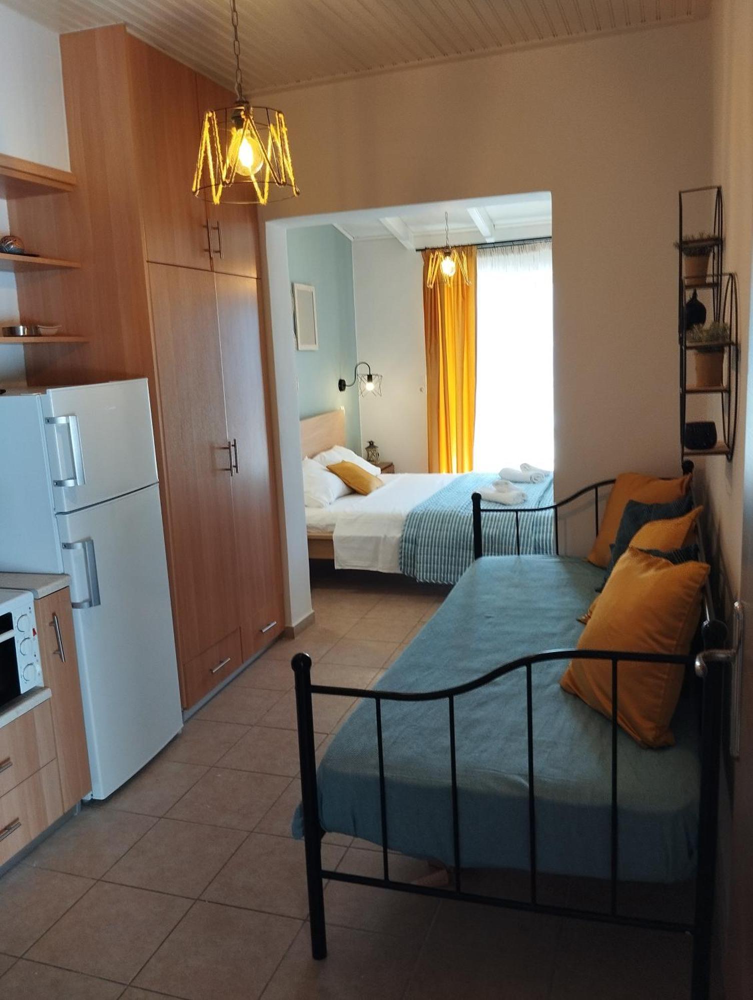 Apartment To Limanaki *