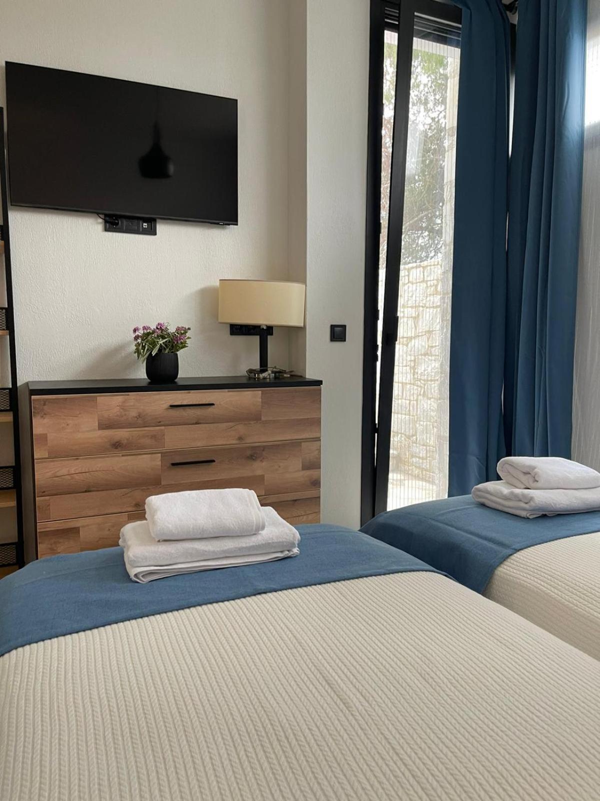 Villa Allure Luxury 3&4 Serenity Retreat Moni Evaggelistrias