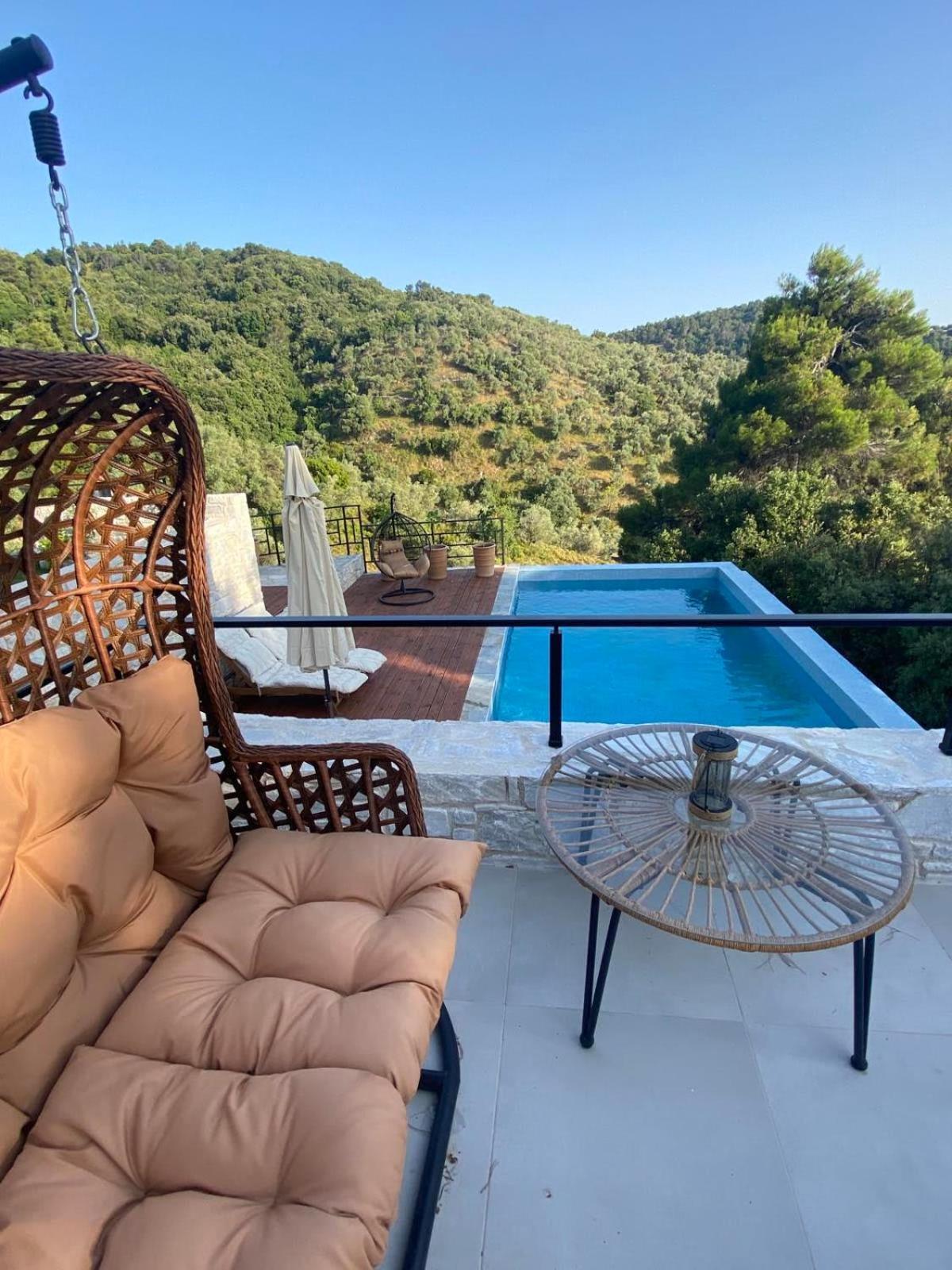 Allure Luxury 3&4 Serenity Retreat Villa Moni Evaggelistrias