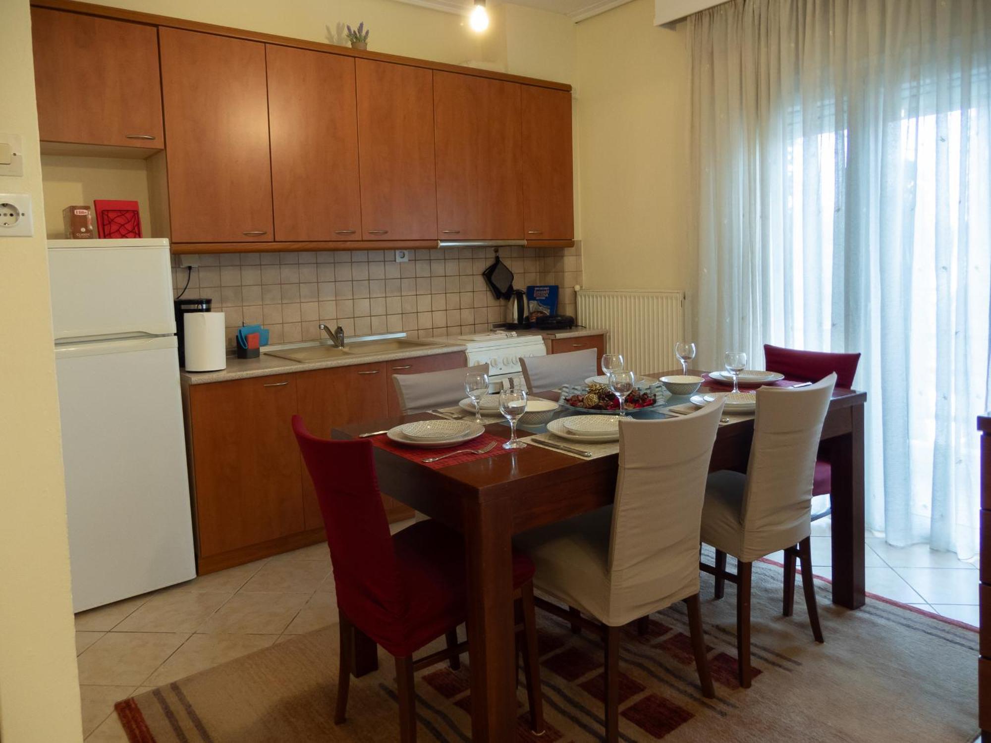 Apartment The Fir Trees House - το σπίτι με τα έλατα *