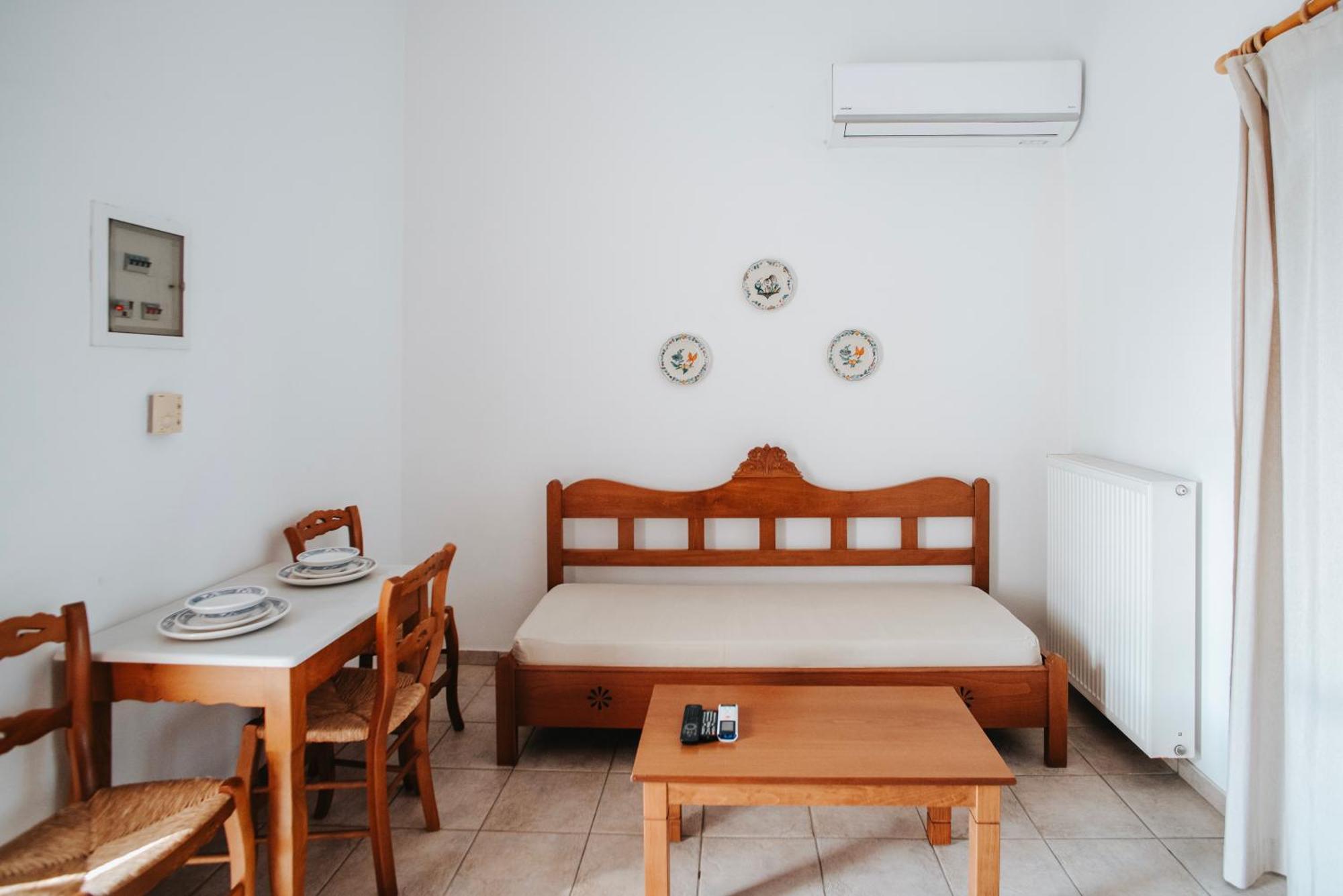 Horizon Skyrian House Skyros