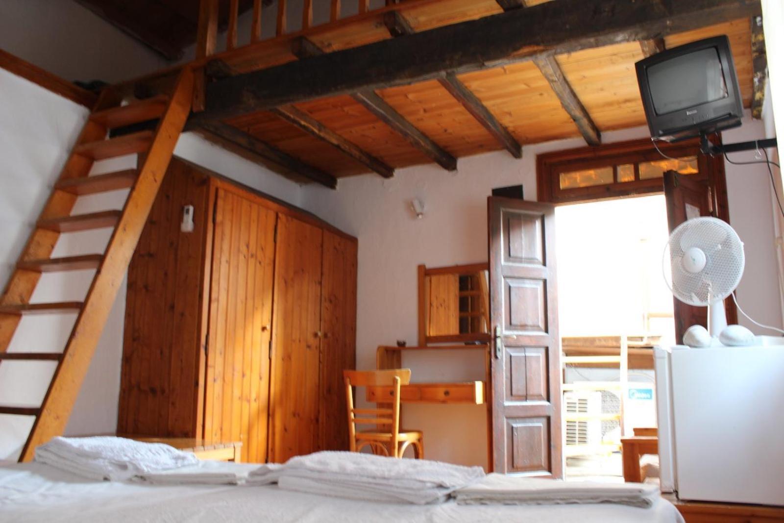 Sotos Guest house
