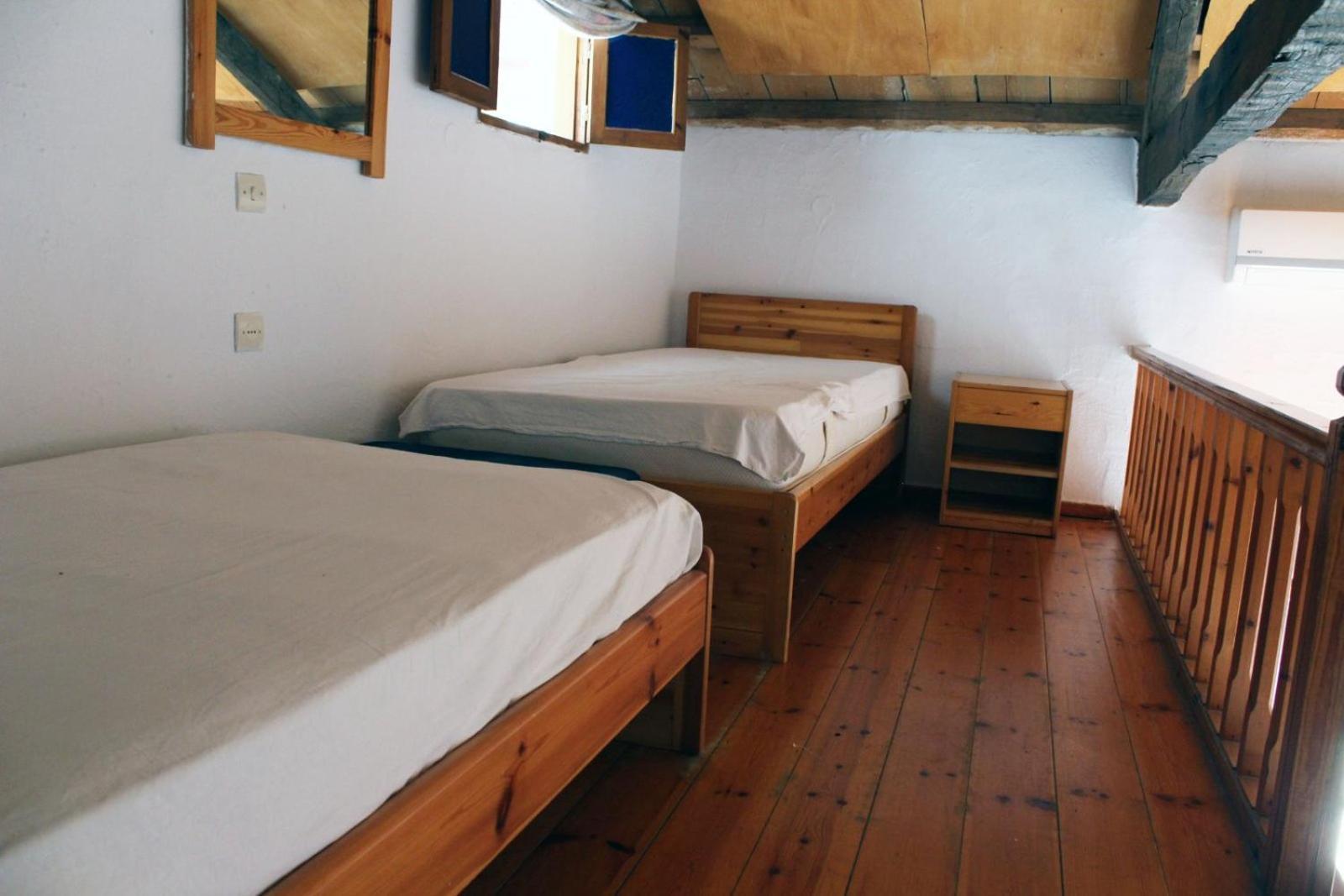 Sotos Guest house *