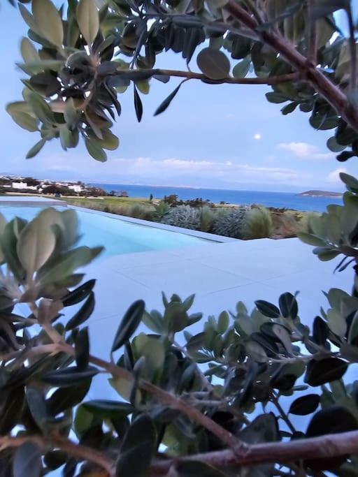 Hillhouse Holiday home