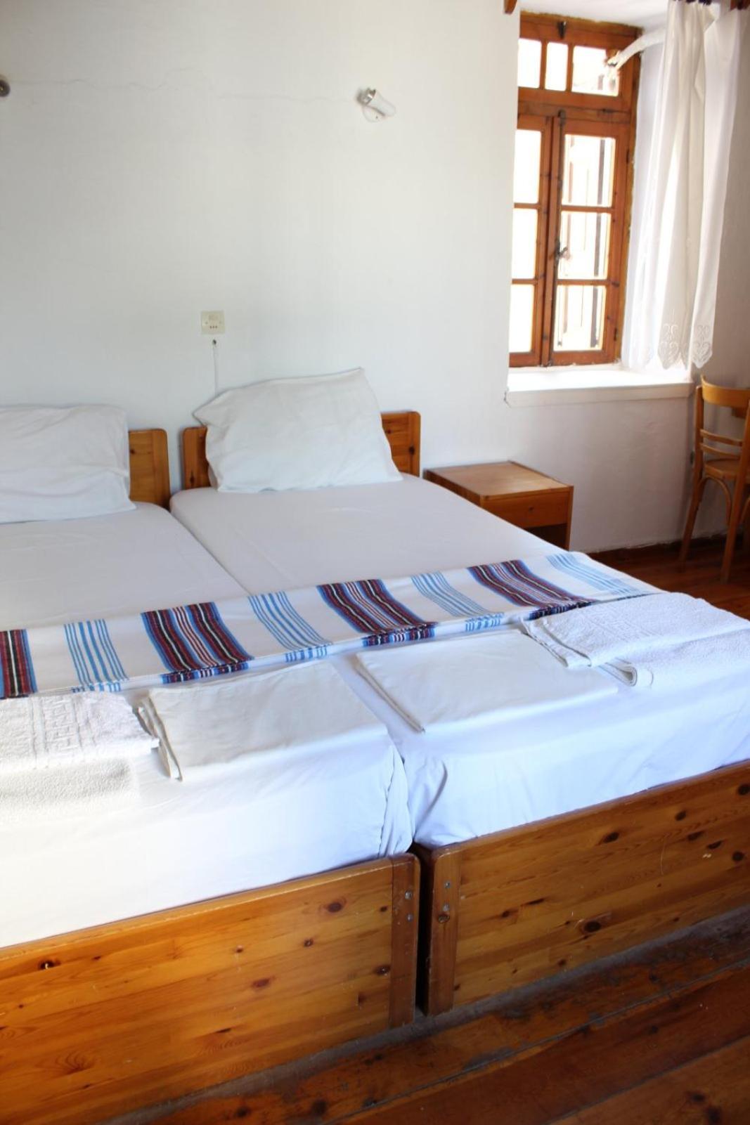 Guest house Sotos Skopelos Town