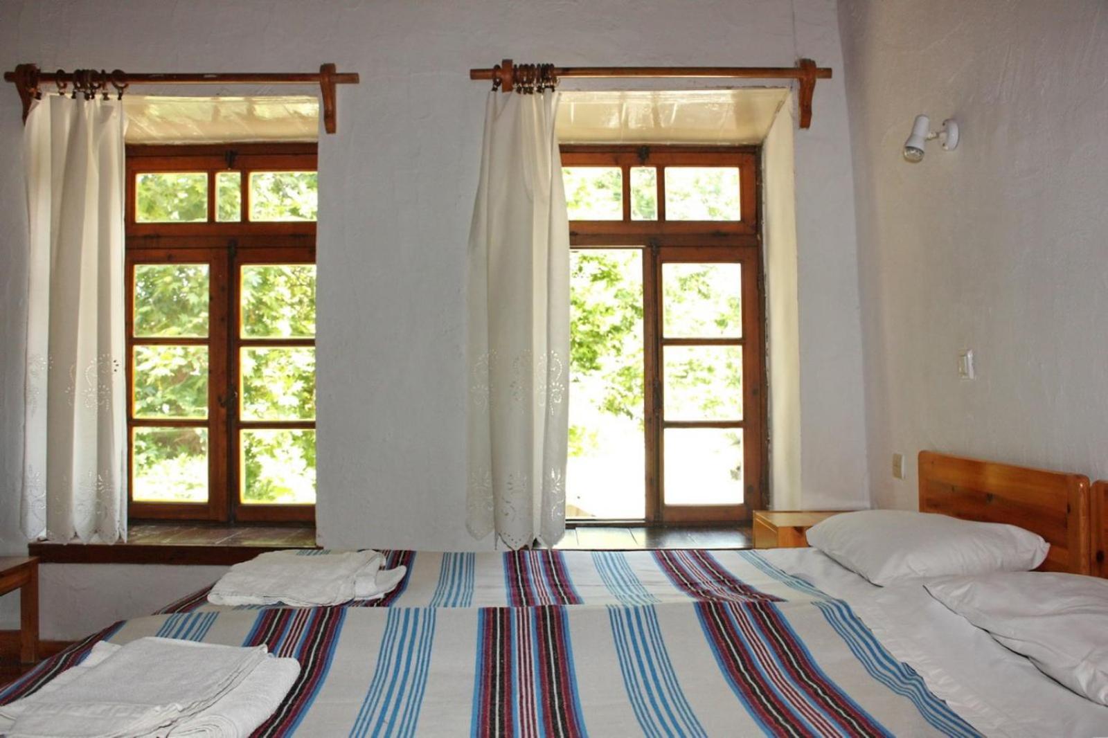 Sotos Guest house