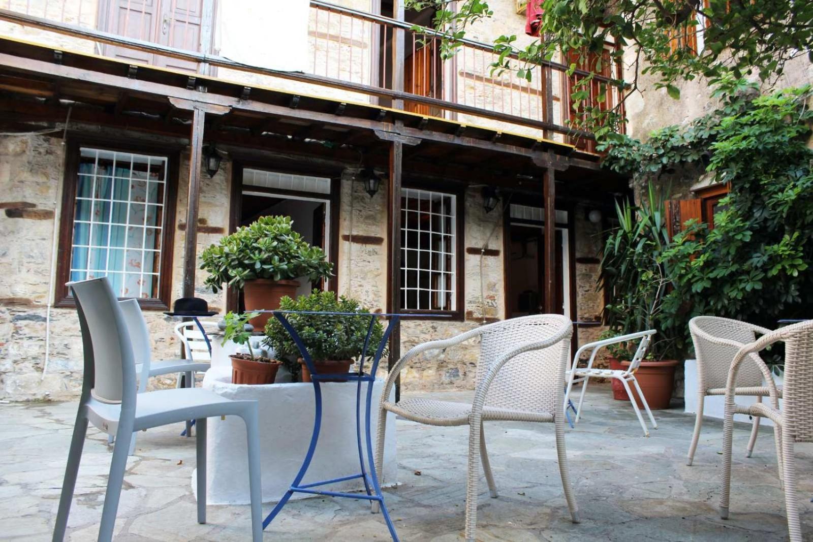 Guest house Sotos Skopelos Town