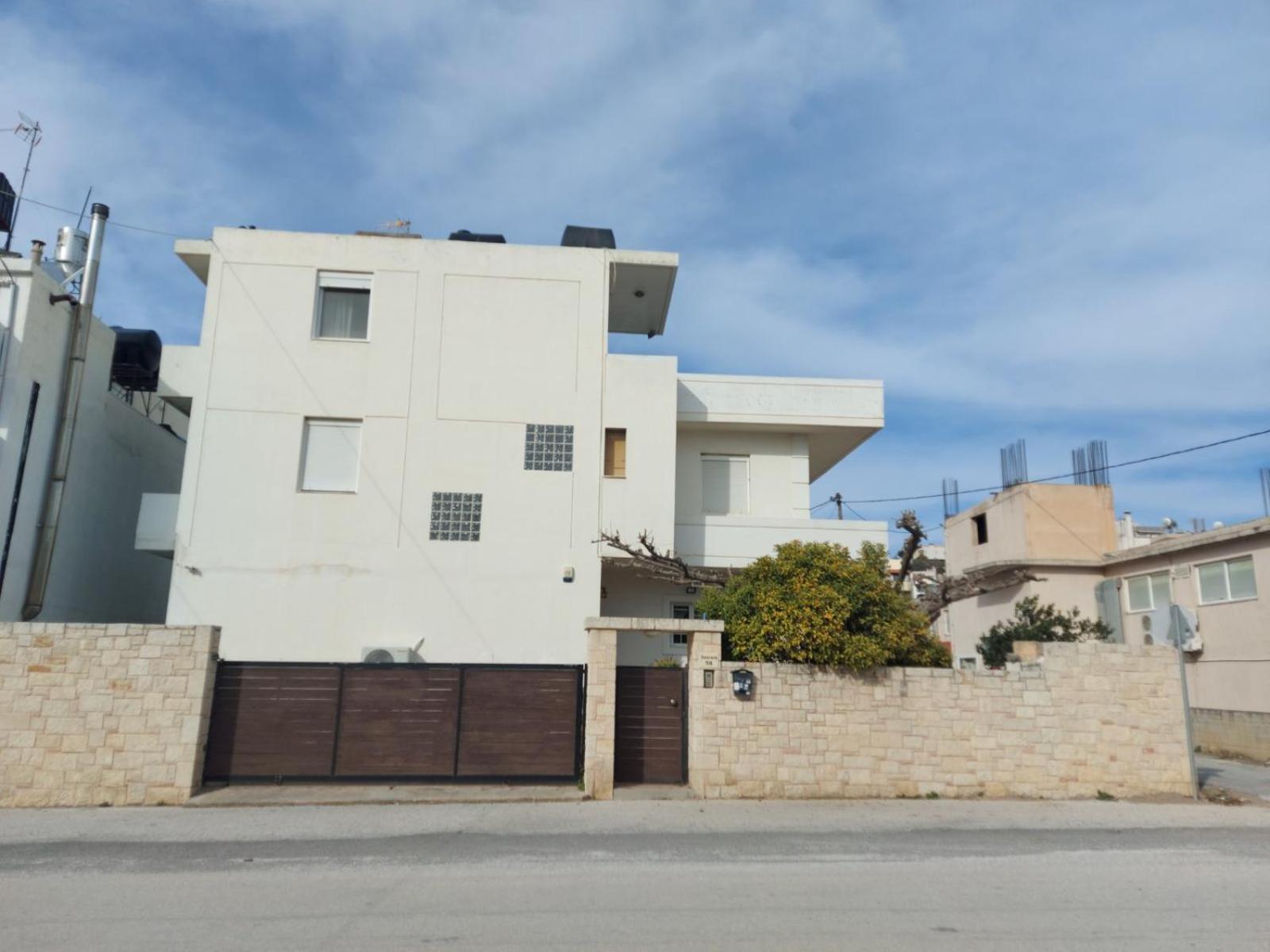 Georgios Heraklion (Crete)