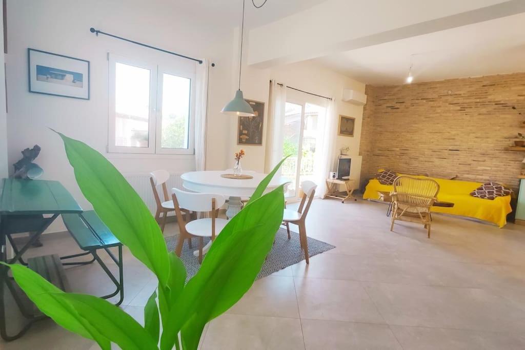 Holiday home Zacharenia Cozy House With Sea Views *