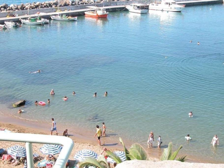 Sunset Seafront Apartment Panormos (Crete)