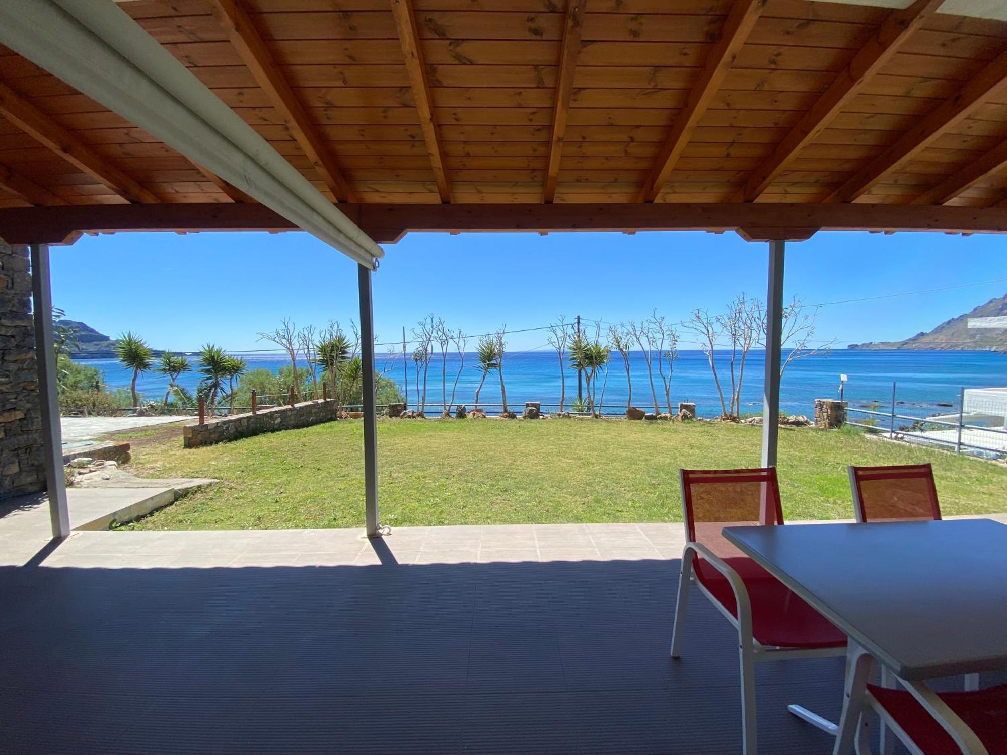 Thalassa House Aparthotel 5*